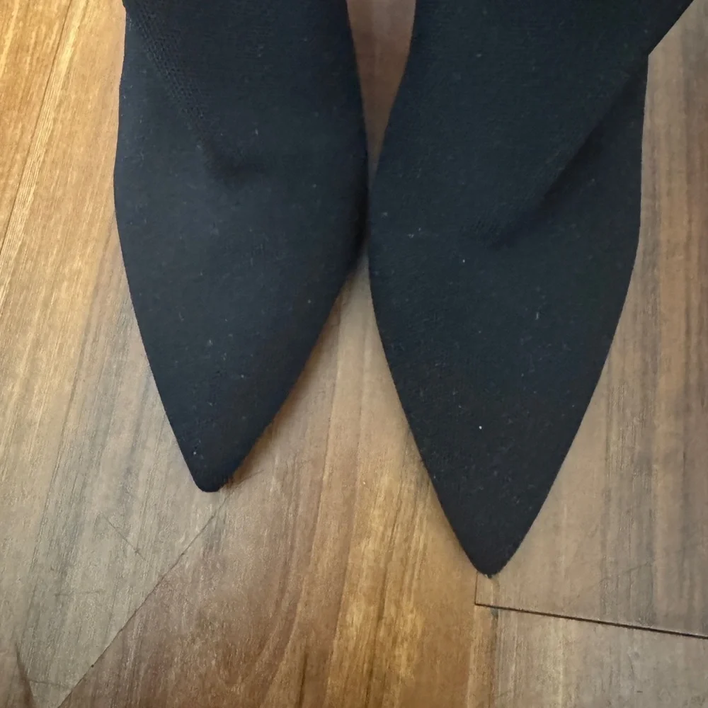 $429 Elegant Black Ankle Boots